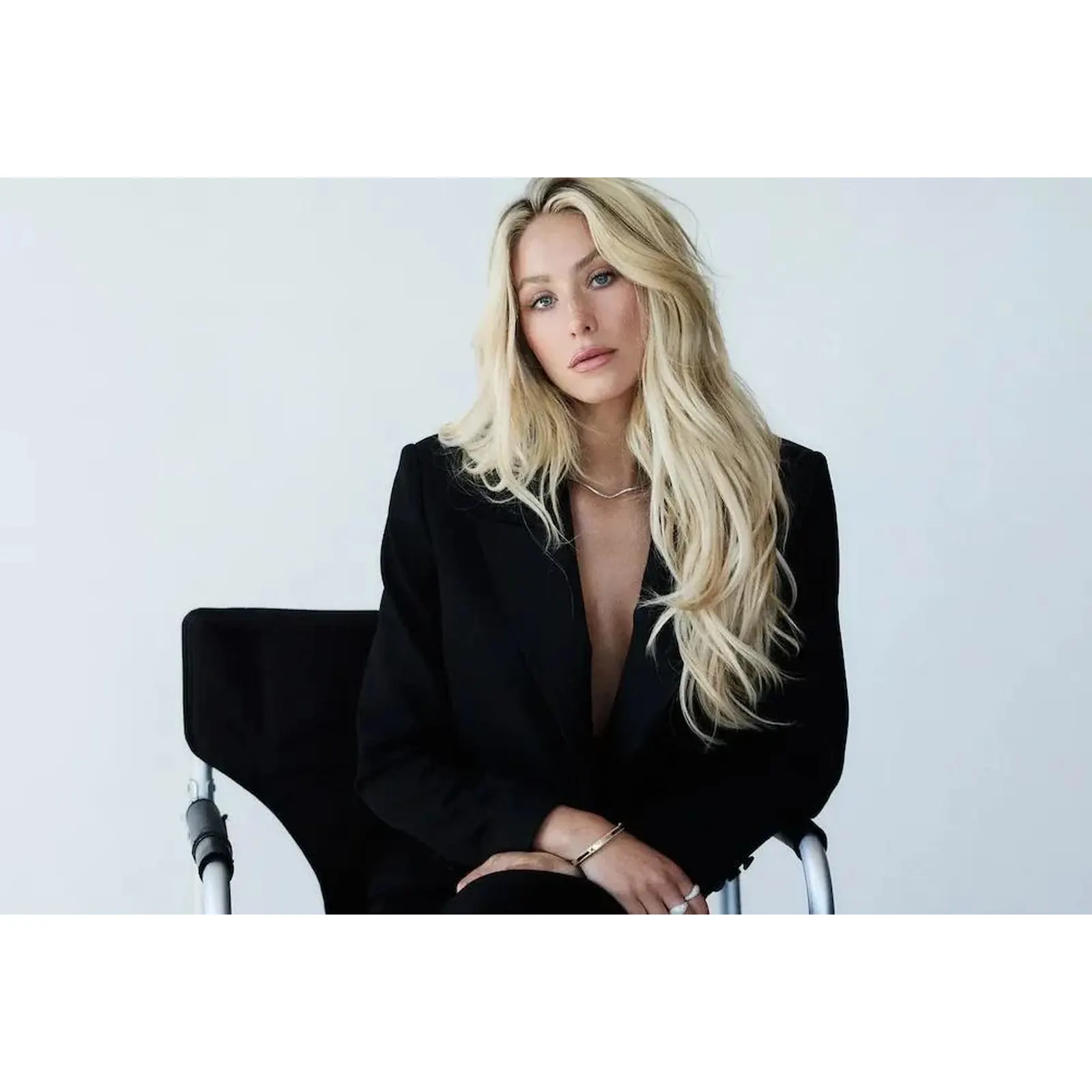 Alix Earle biography profile