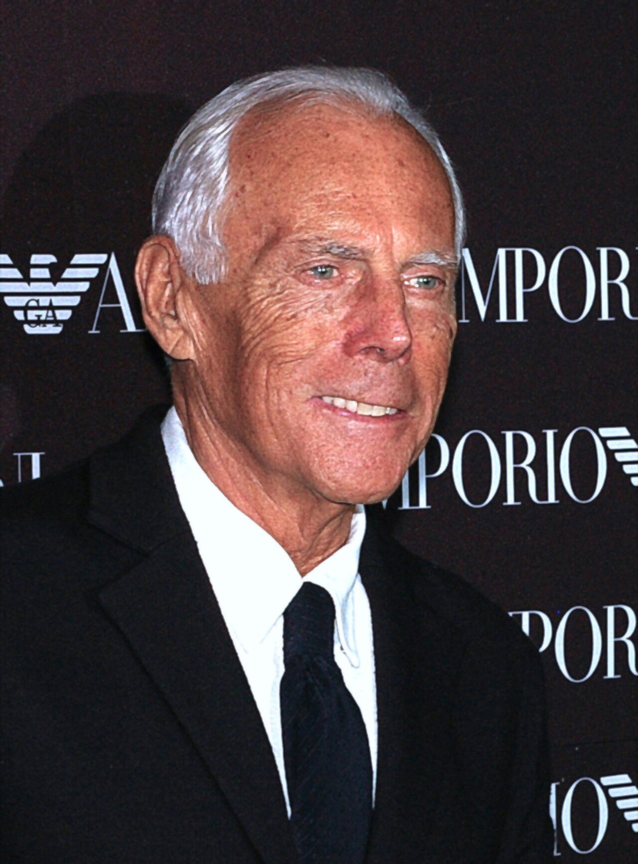 Giorgio Armani biography profile