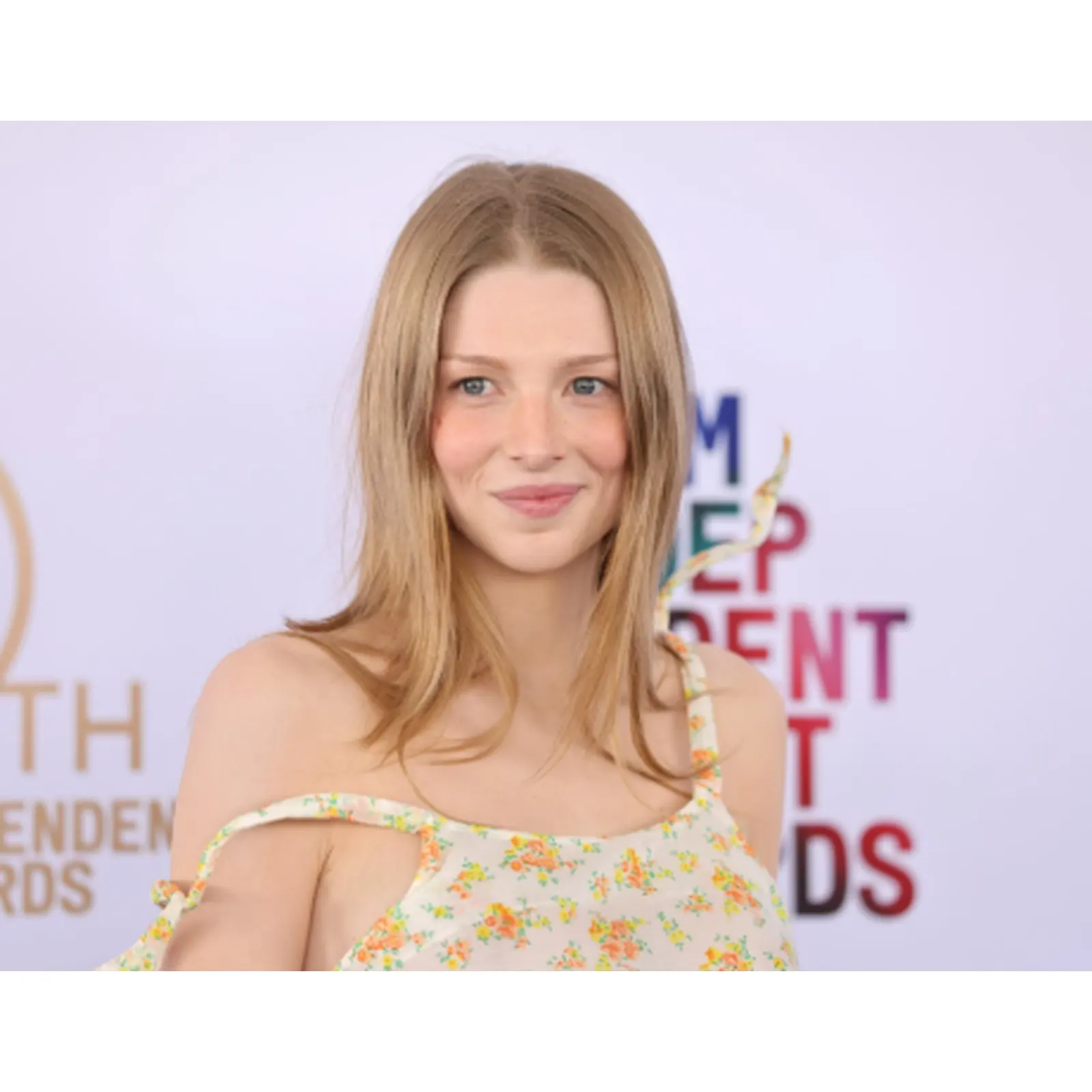 Hunter Schafer biography profile