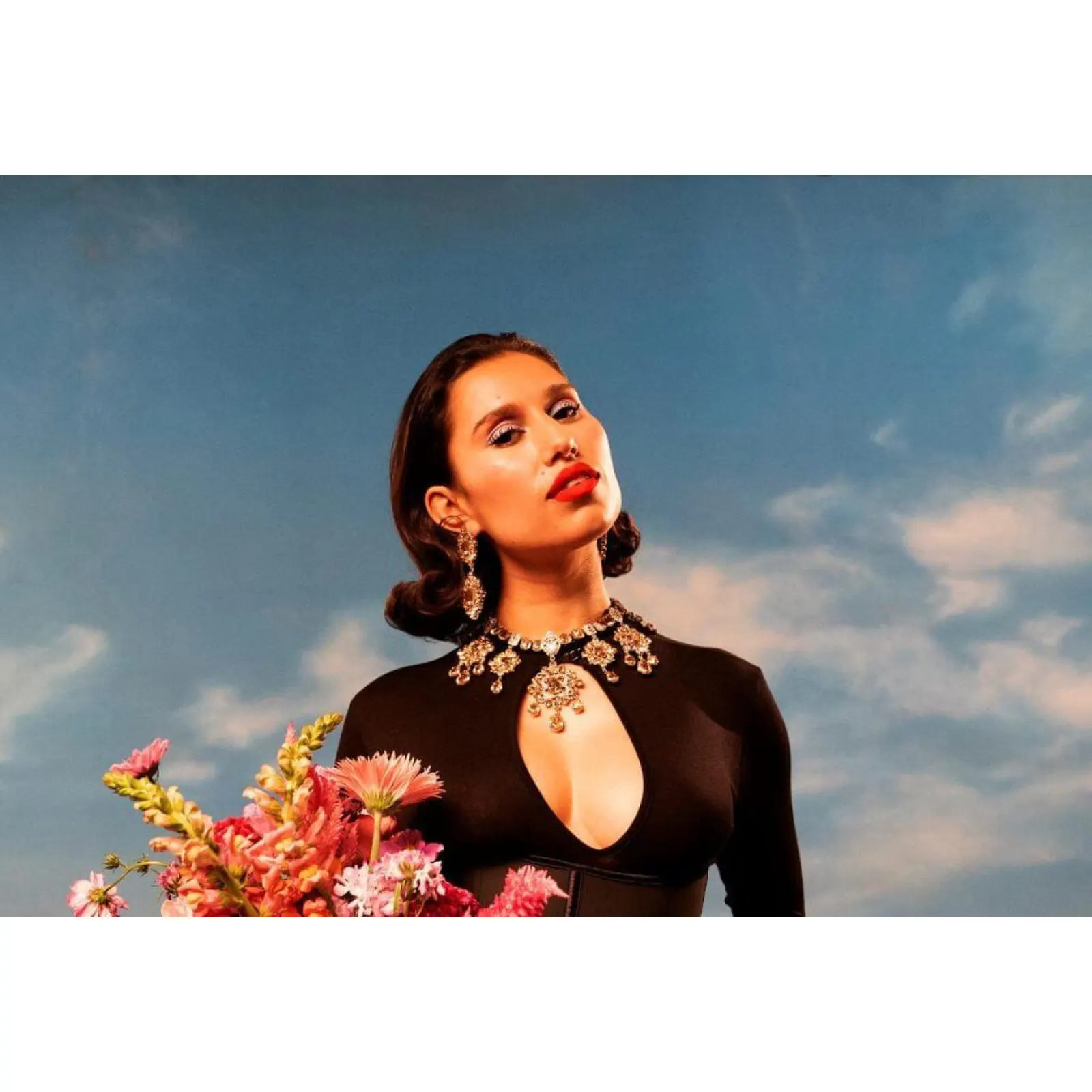 Raye biography profile