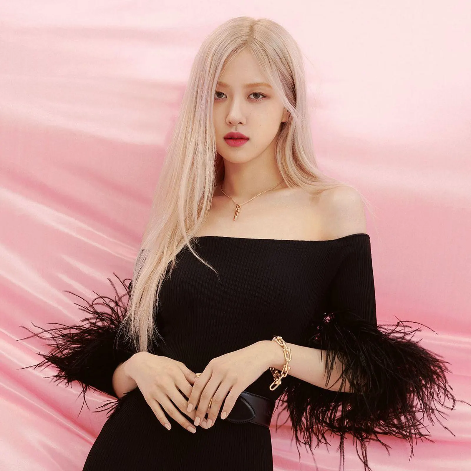 Rosé biography profile