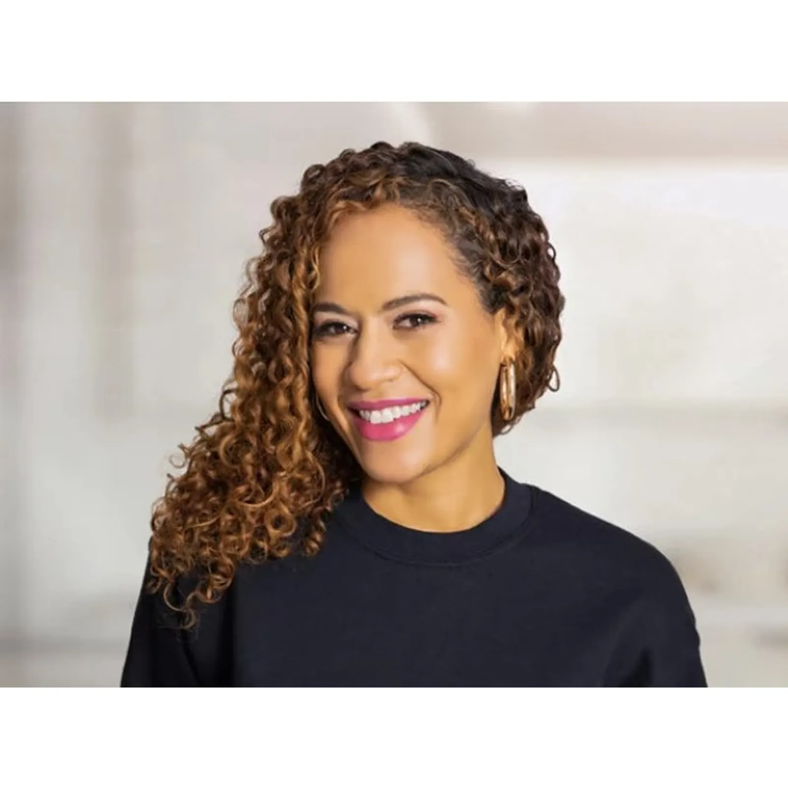 Yolanda Gampp biography profile